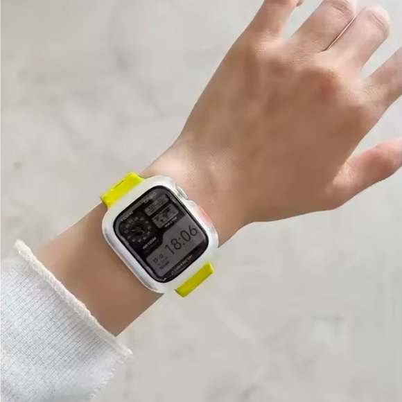 iWatch Case & Band Set, Watch Sizes 44mm/45mm - Picture 3 of 3